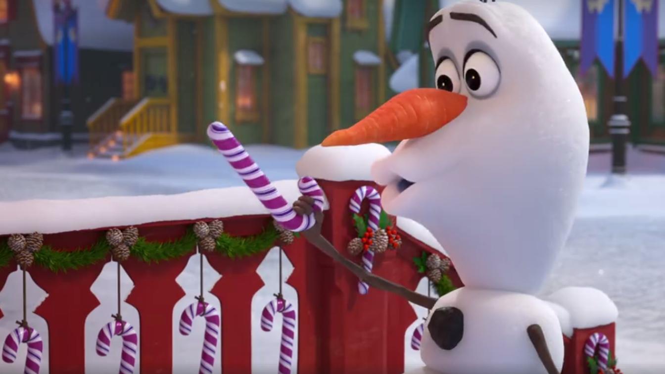 Immagini Natale Frozen.Frozen Le Avventure Di Olaf Due Nuove Clip Italiane Sul Natale Dalla Featurette Imperoland