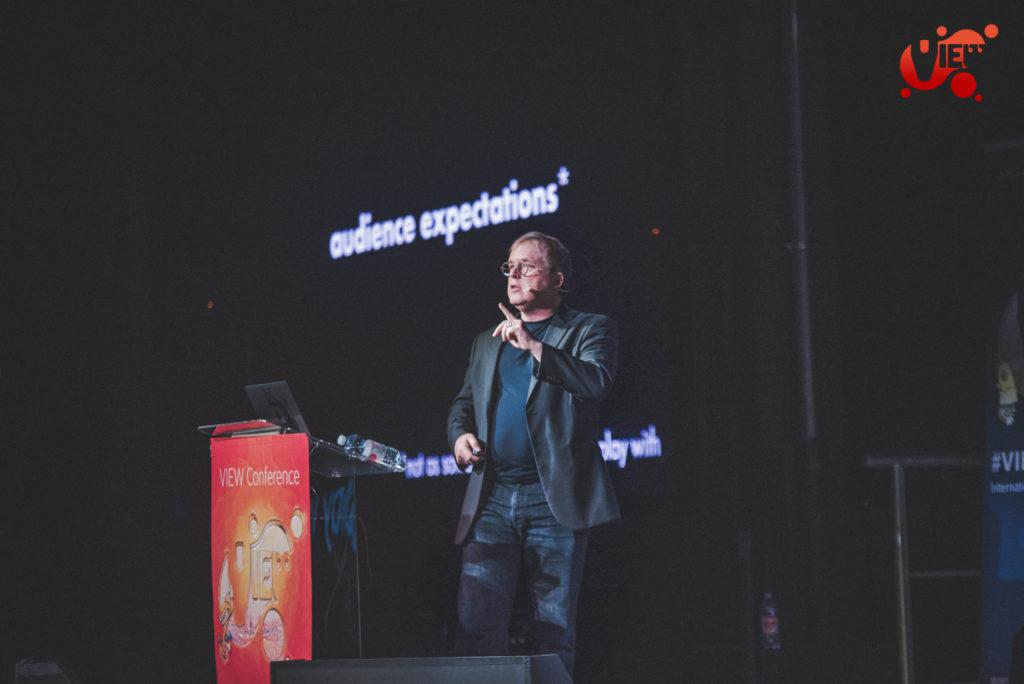 Il regista Brad Bird durante l'evento VIEW Conference 2019.