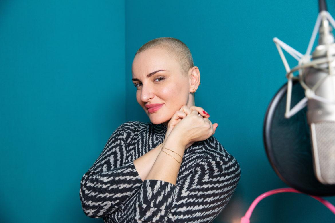 Lilli e il Vagabondo, Arisa canta È un briccone nel video ufficiale