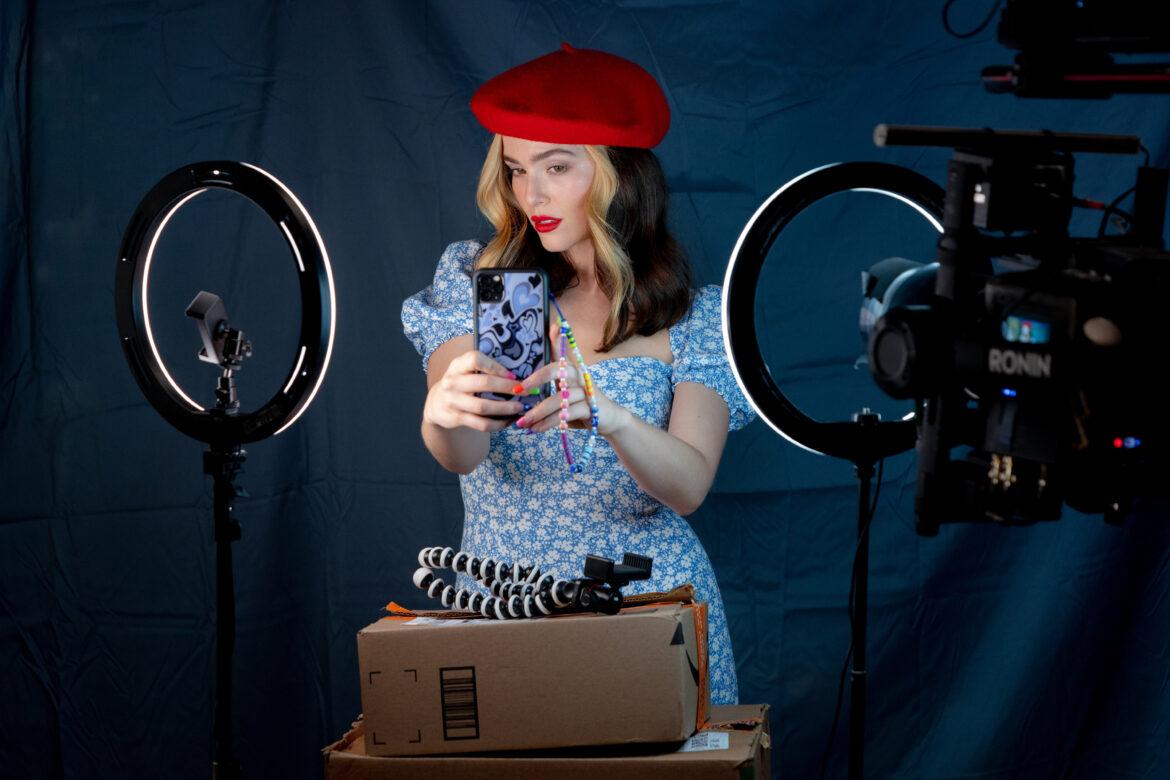 Not Okay arriva su Disney+ dal 29 luglio