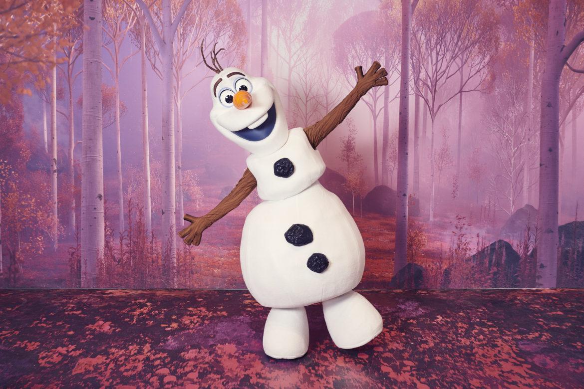Chi vuole un caldo abbraccio? Ecco come incontrare Olaf a Disneyland Paris