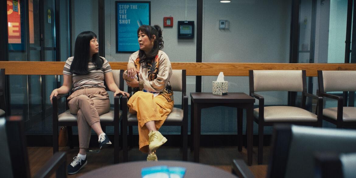 Quiz Lady, il film con Sandra Oh e Awkwafina dal 3 novembre su Disney+