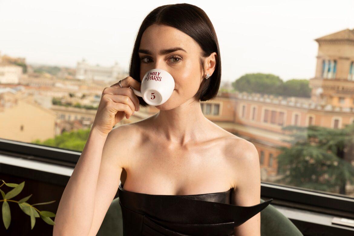 Emily in Paris 5 è stato ufficialmente confermato